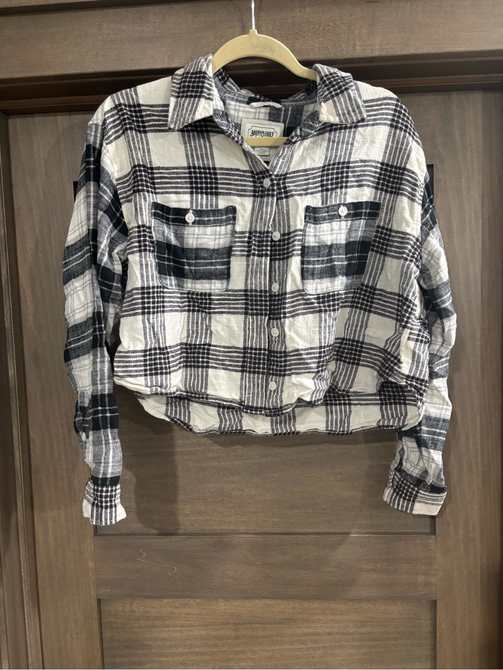 American Eagle Outfitters Black & White Plaid Button-Down Shirt
